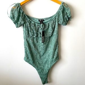 Streetwear Society: New Lace Green Body suit Size S
